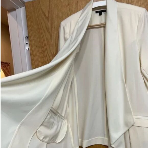 Lane Bryant Cream Tailored Waterfall Blazer NEW size 26 womens coat jack… - Picture 5 of 6
